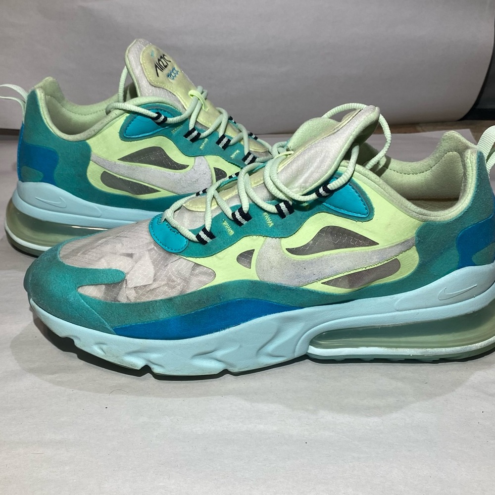 Nike Air Max 270 2019 React Sneakers “Psychedelic Art” 10.5 Mens (AO4971-301)